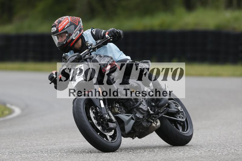 /Archiv-2025/06 18.04.2025 Speer Racing ADR/Instruktorentraining/23
